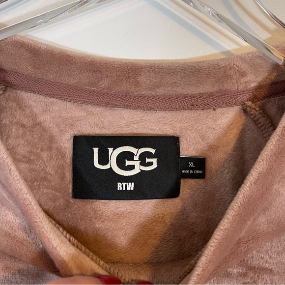 UGG Beckner Cropped Sweatshirt Long Sleeve Cropped Crewneck Velvet Plush XL - Picture 8 of 12